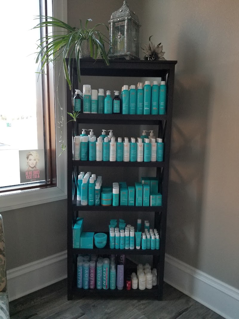 V & Company Salon & Spa, beauty salon in Marshfield, WI, photo 1 of 10